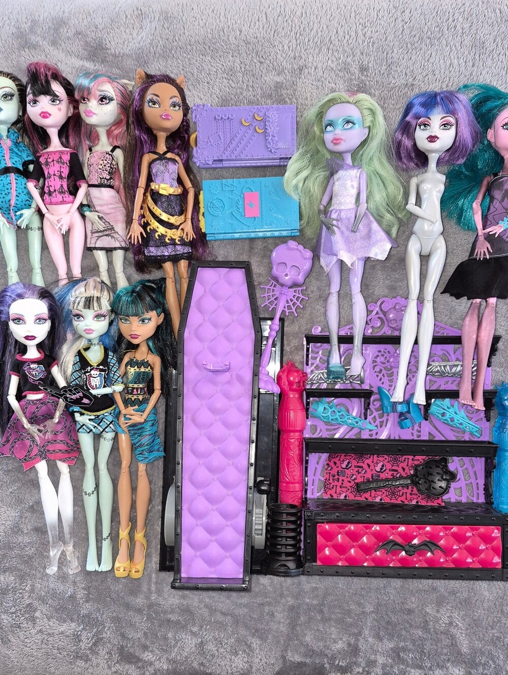 Monster High Doll & Accessories Lot
